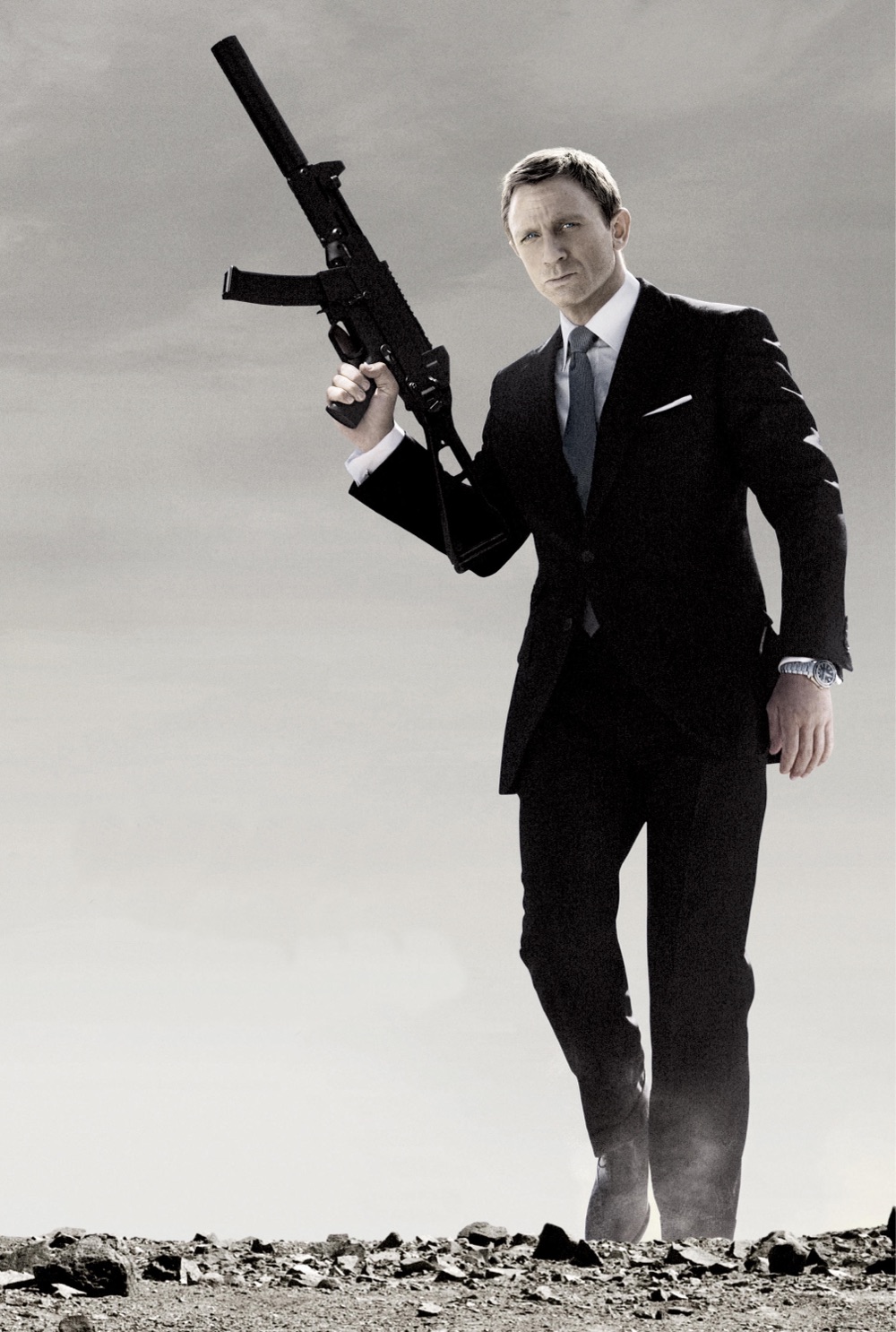 James Bon (Daniel Criag) med maskingevær.